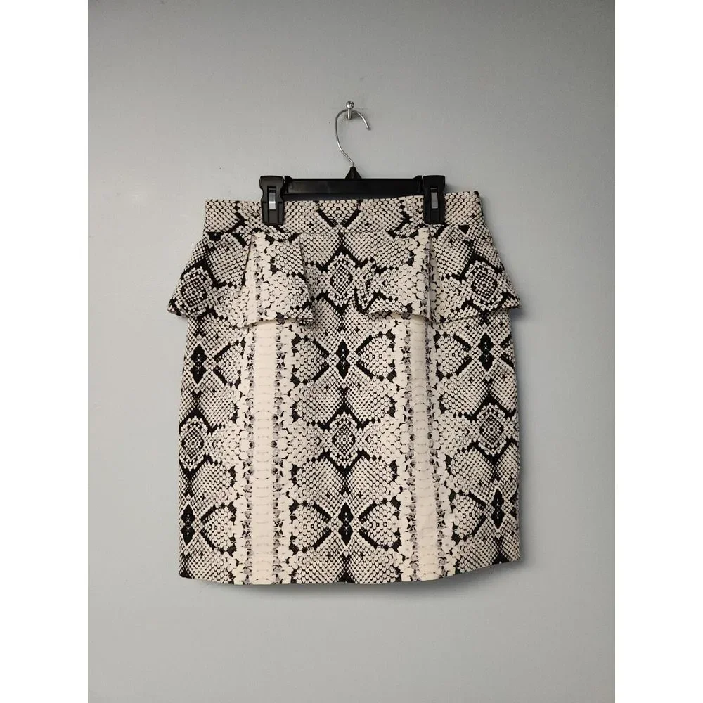 Nanette Lepore Women's Snake Print‎ Skirt Size 8